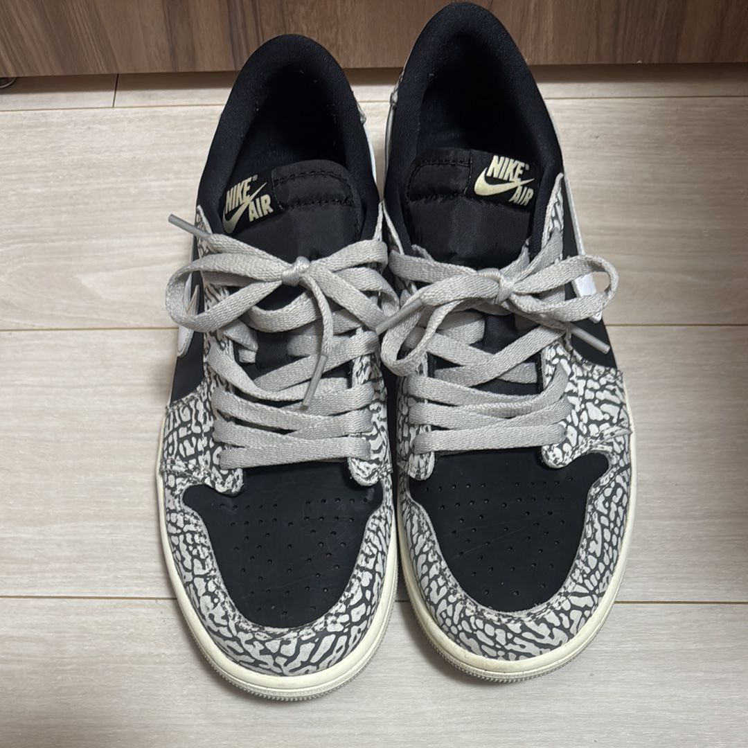 Nike Air Jordan 1 Retro Low OG "Black Cement"