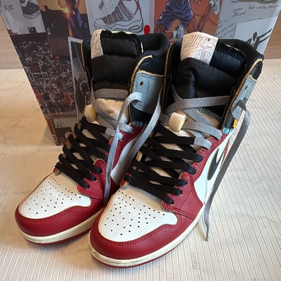 UNION × Nike Air Jordan 1 Retro High OG "Chicago/Shadow"