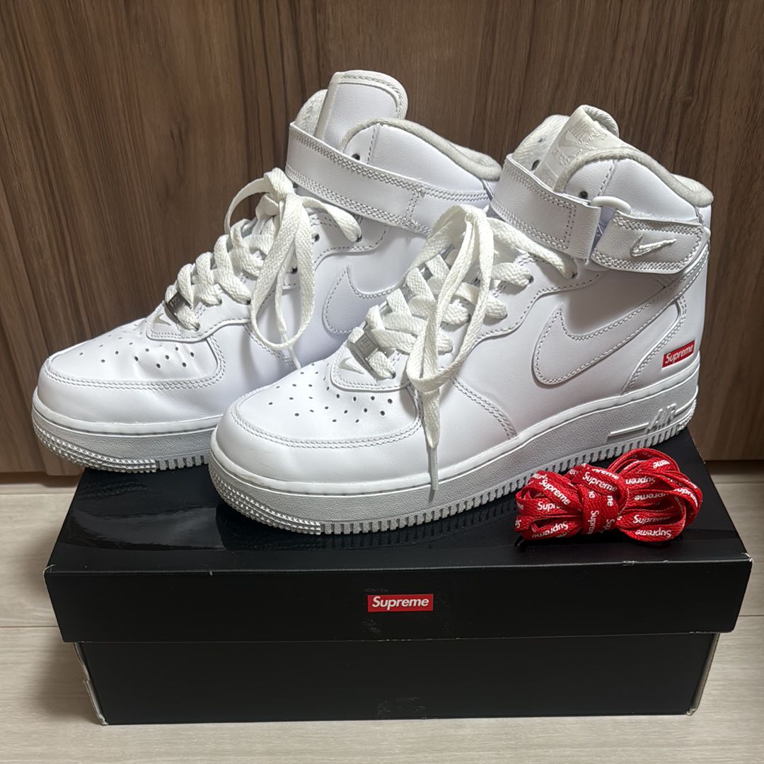 Supreme × Nike Air Force 1 Mid "White" FW24