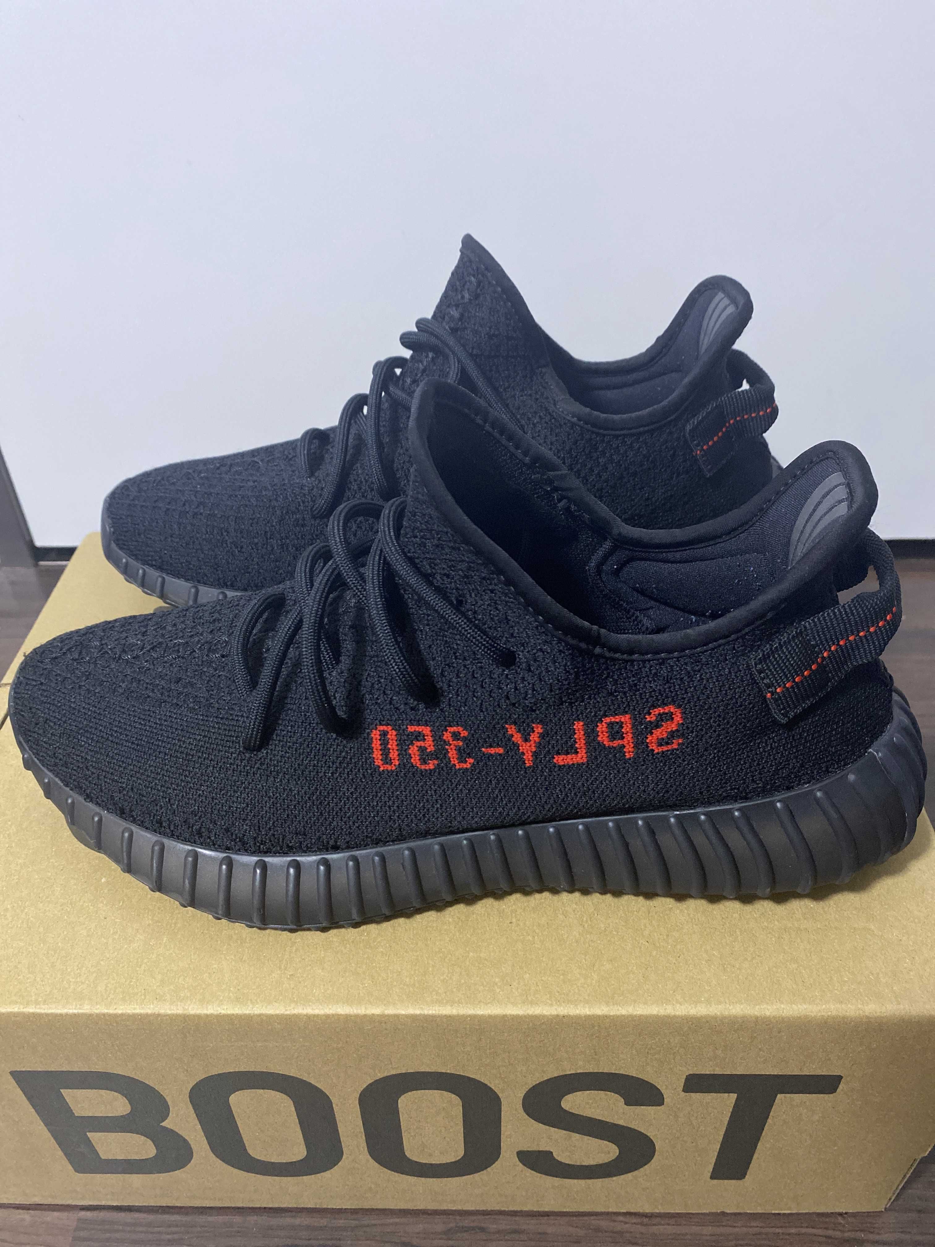 adidas YEEZY Boost 350 V2 "Core Black/Red" (2020)