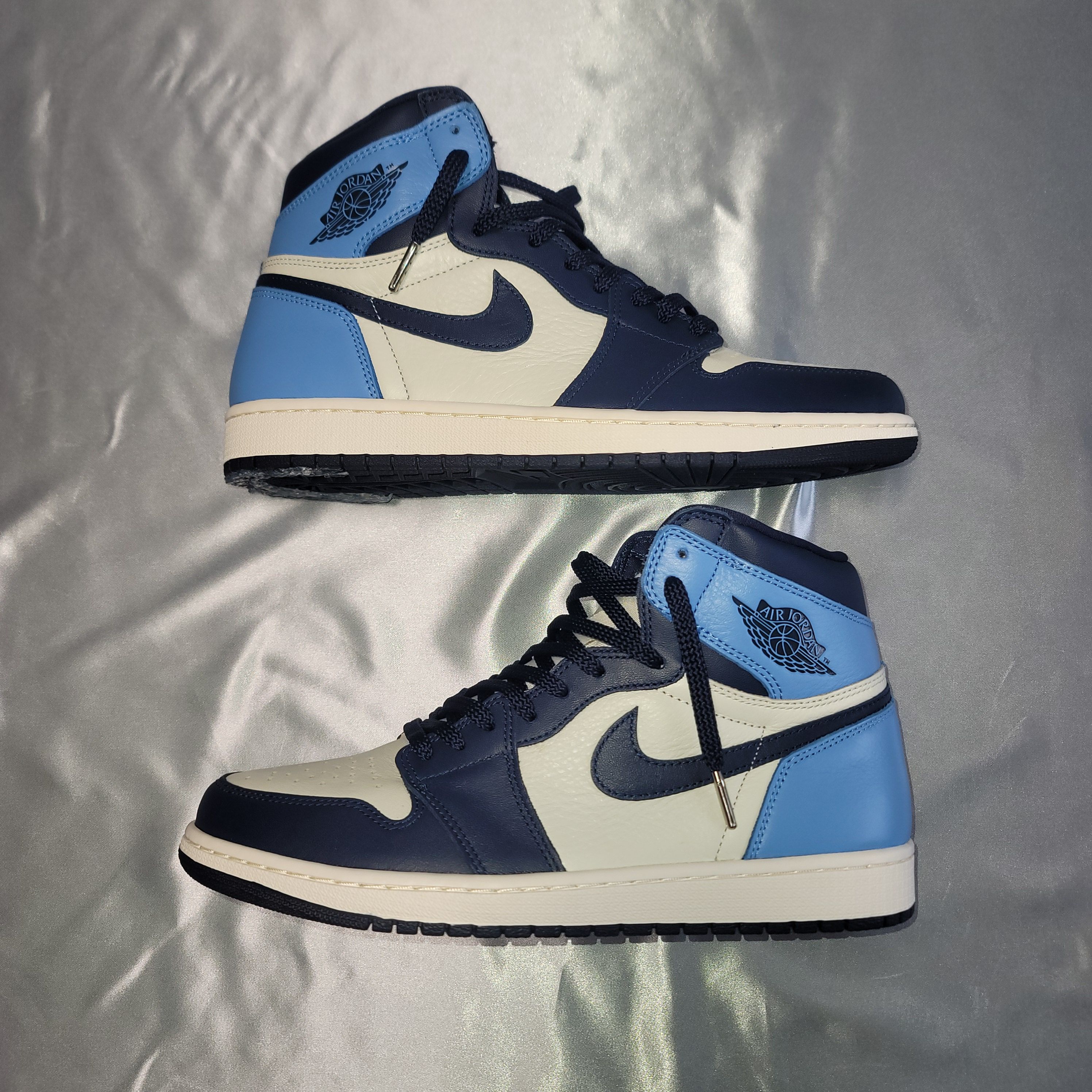 Nike Air Jordan 1 Retro High OG "Obsidian/University Blue"