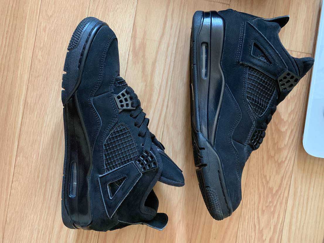 Nike Air Jordan 4 "Black Cat"