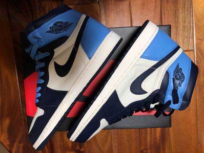 Nike Air Jordan 1 Retro High OG "Obsidian/University Blue"