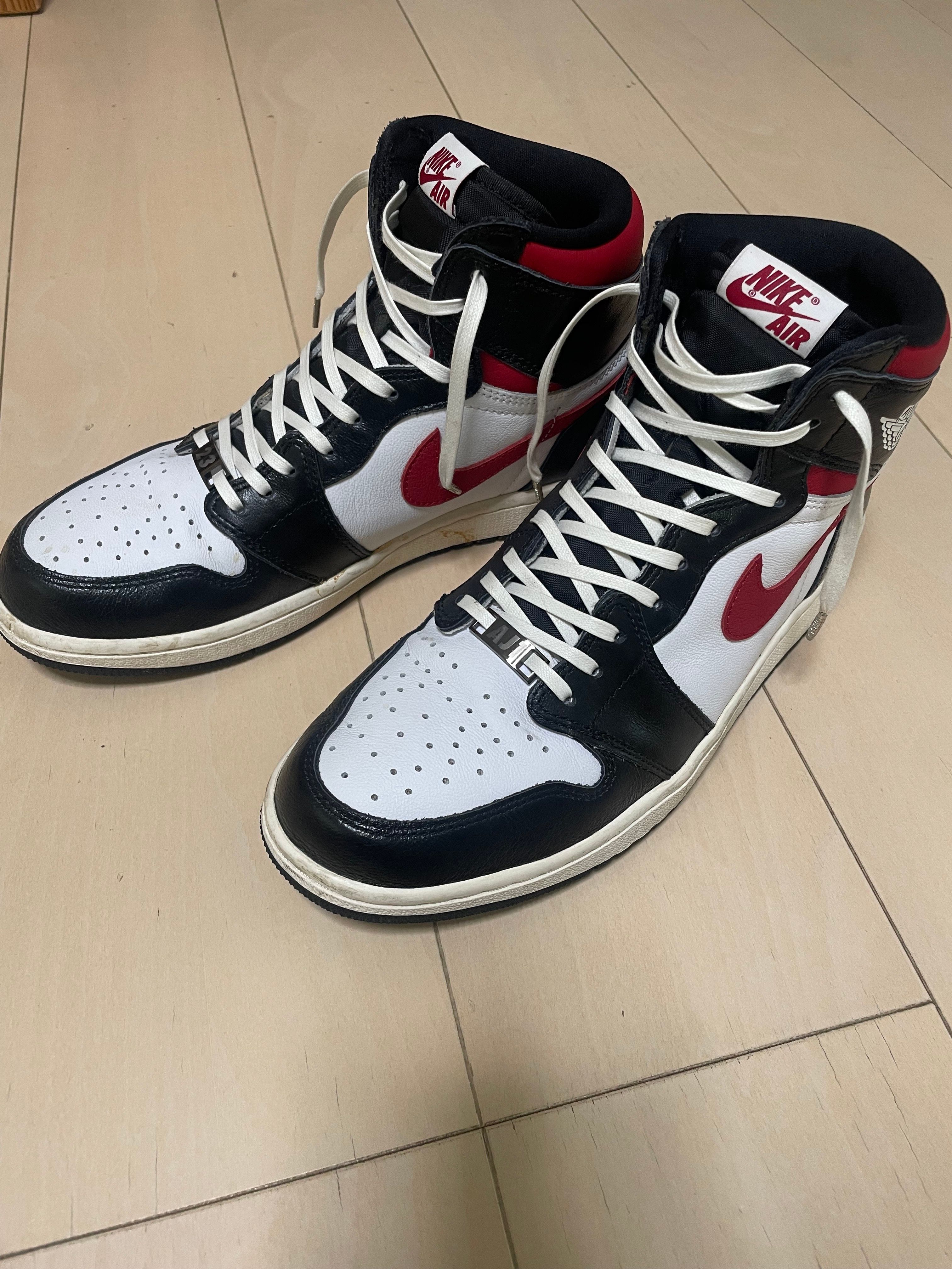 Nike Air Jordan 1 Retro High "Black/White/Sail/Gym Red"