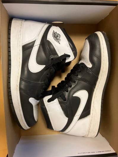 Nike GS Air Jordan 1 Retro High OG "Black/White"