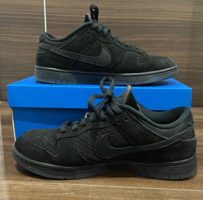 UNDEFEATED × Nike Dunk Low SP "5 ON IT"