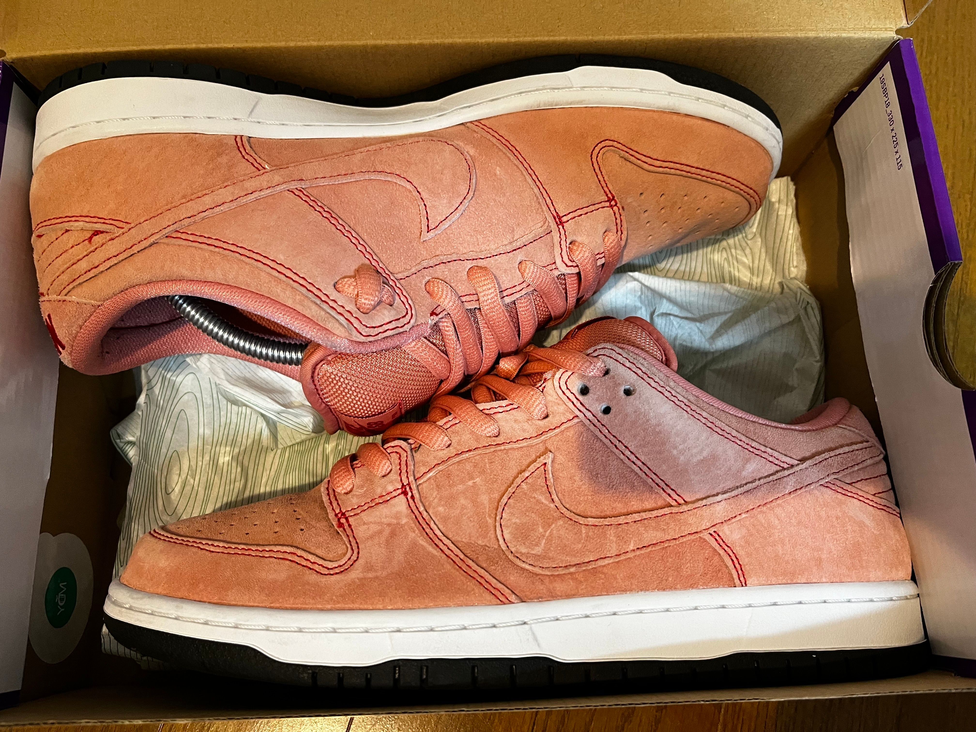 Nike SB Dunk Low "Pink Pig"