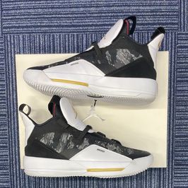 ナイキ エアジョーダン33 "カモ"