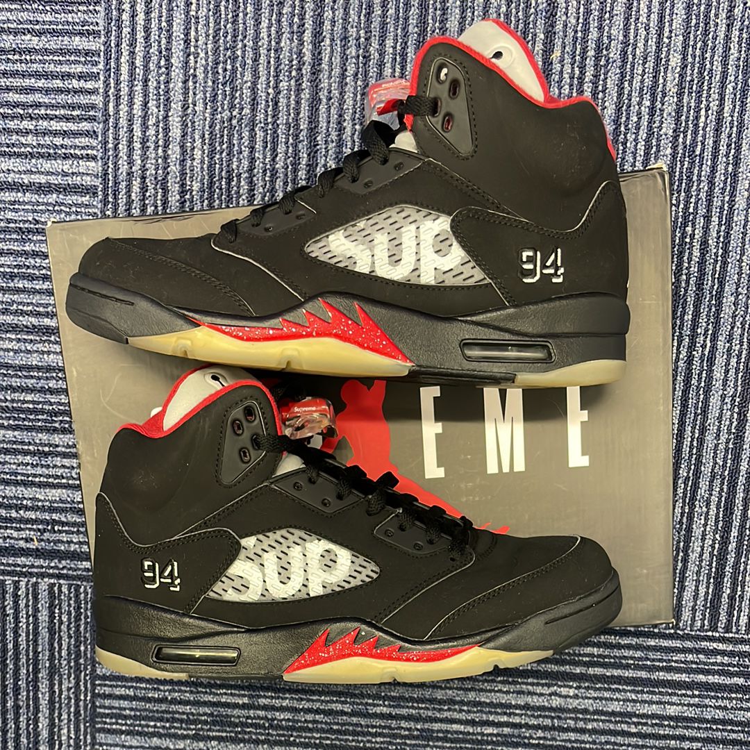 Supreme × Nike Air Jordan 5 Retro "Black"