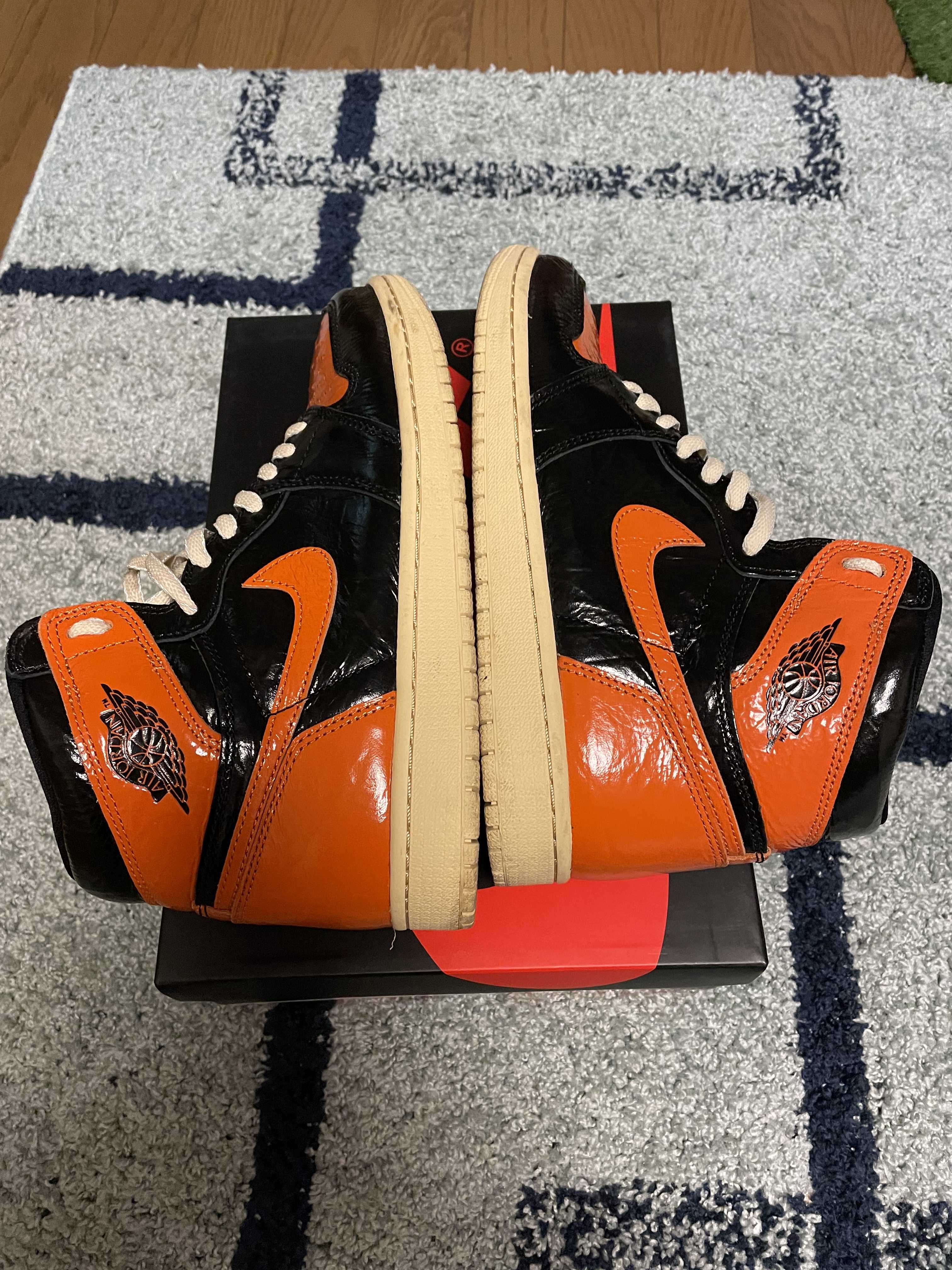 Nike Air Jordan 1 High "Shattered Backboard 3.0"