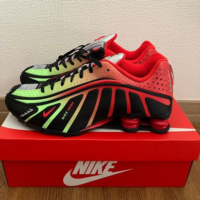 Nike Shox R4 "Neymar Black"