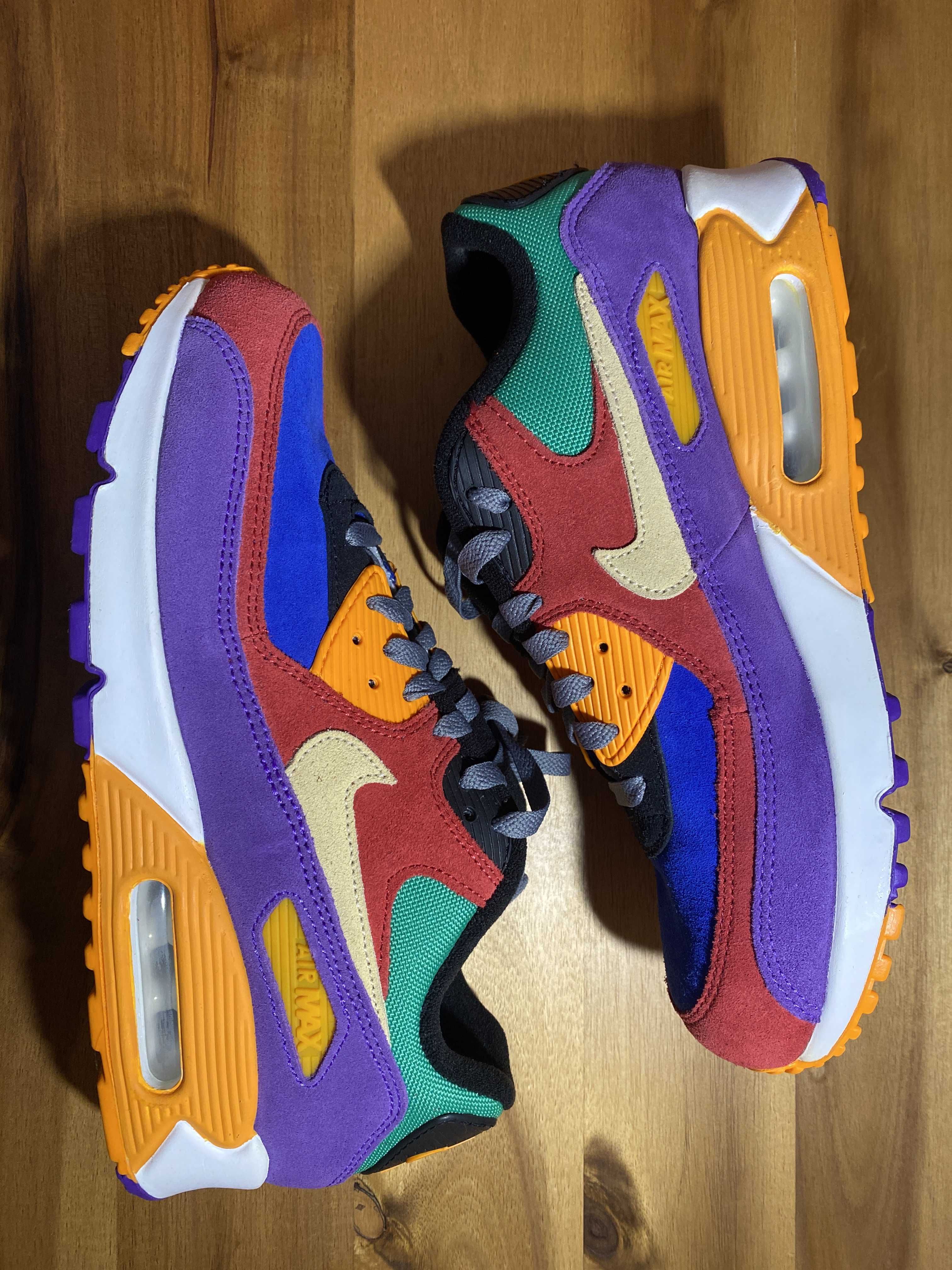 NIKE AIR MAX 90 "VIOTECH UNIVERSITYRED/PALE VANILLA/HYPER GRAPE"