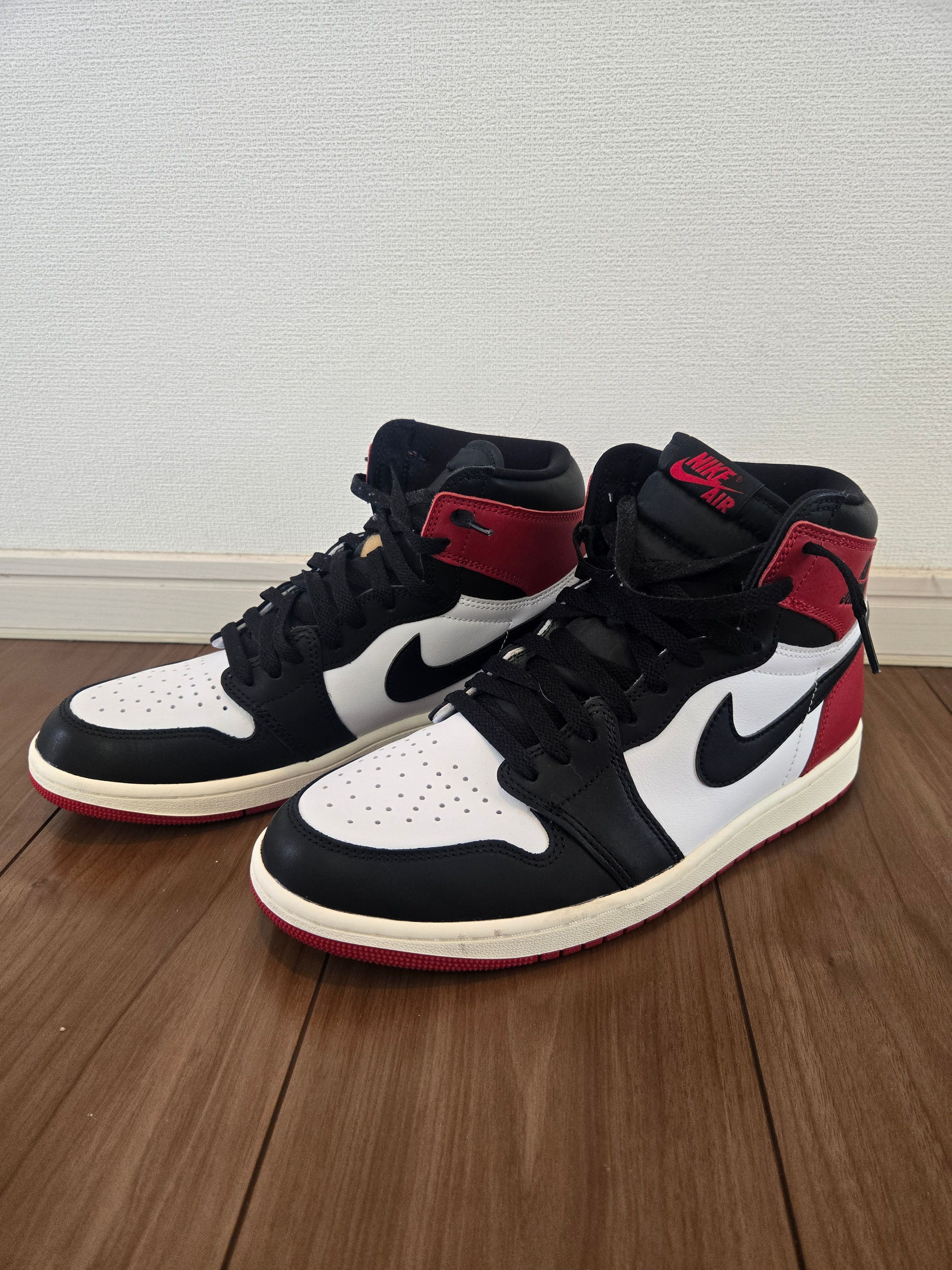Nike Air Jordan 1 Retro High OG "Black Toe Reimagined"