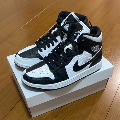 Nike Women's Air Jordan 1 Mid "Homage"