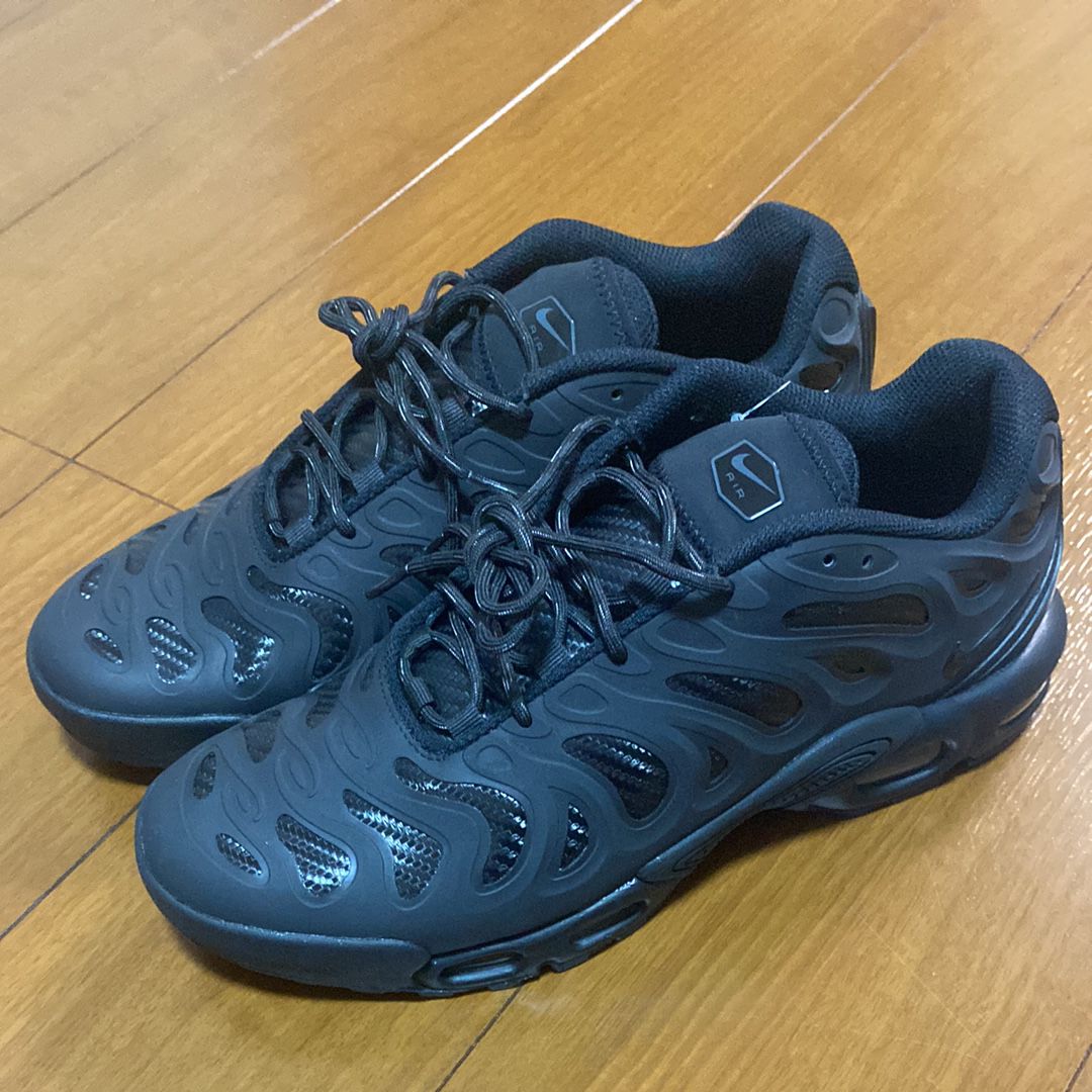 Nike Air Max Plus Drift "Triple Black"