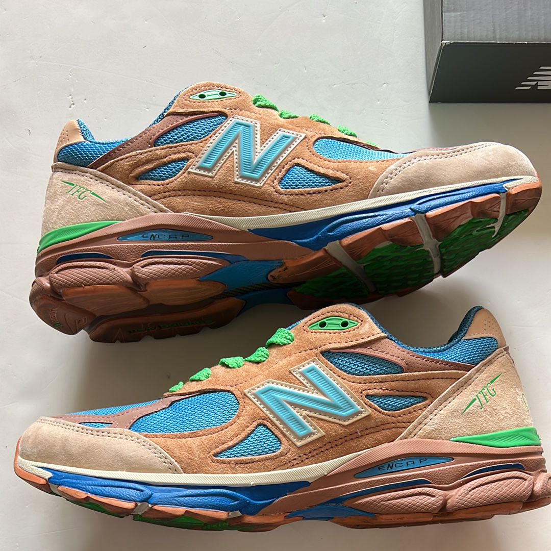 JOE FRESHGOODS × New Balance 990V3 "OUTSIDE CLOTHES"