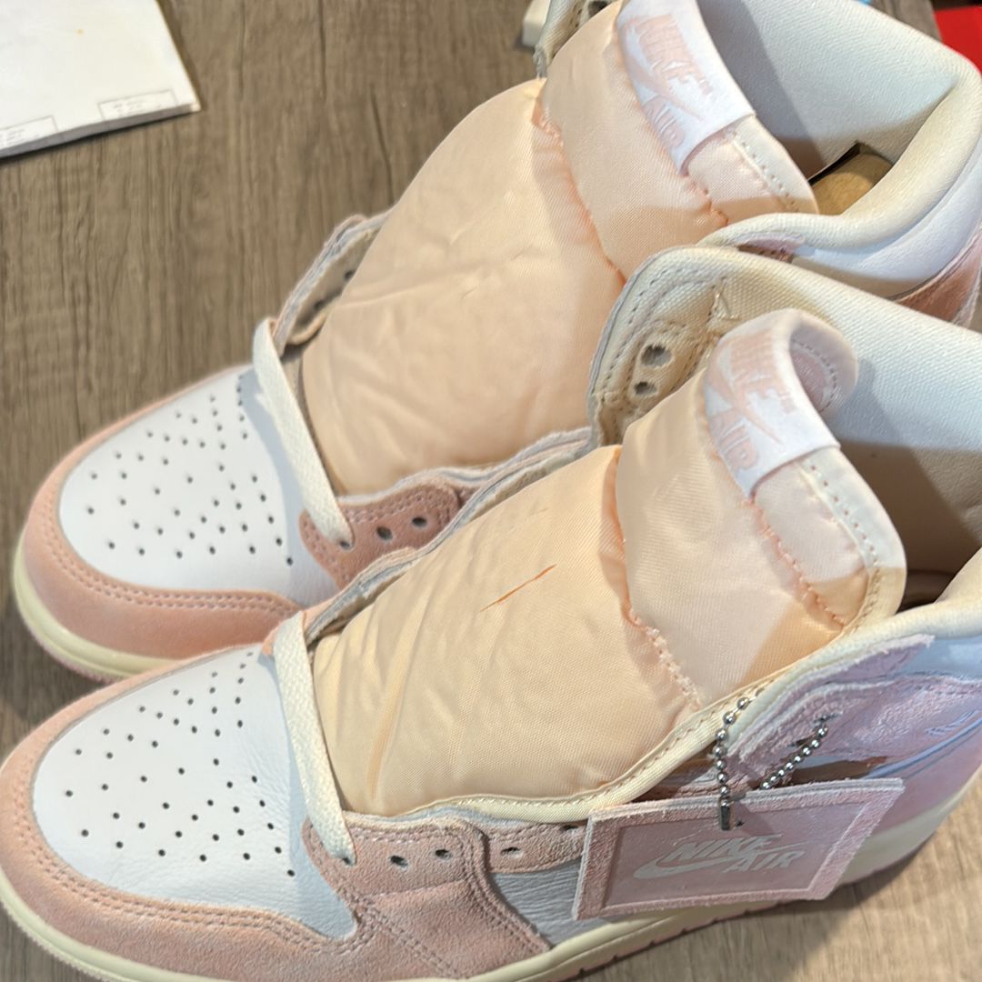 Nike Women's Air Jordan 1 Retro High OG "Washed Pink"