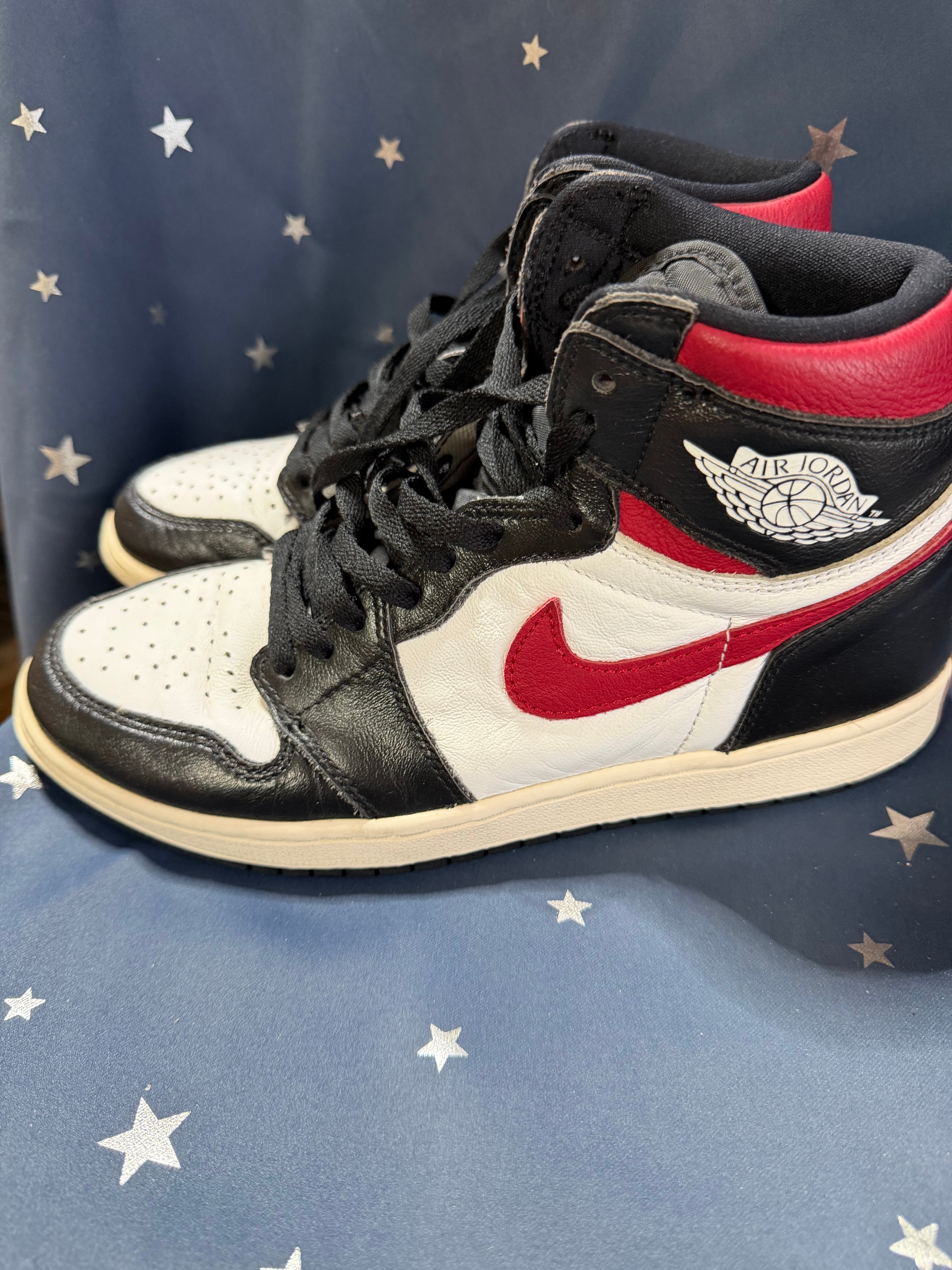 Nike Air Jordan 1 Retro High "Black/White/Sail/Gym Red"
