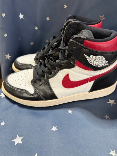 Nike Air Jordan 1 Retro High "Black/White/Sail/Gym Red"