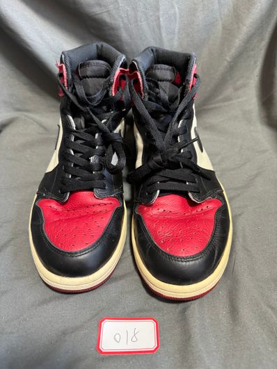Nike Air Jordan 1 Retro High OG "Bred Toe"
