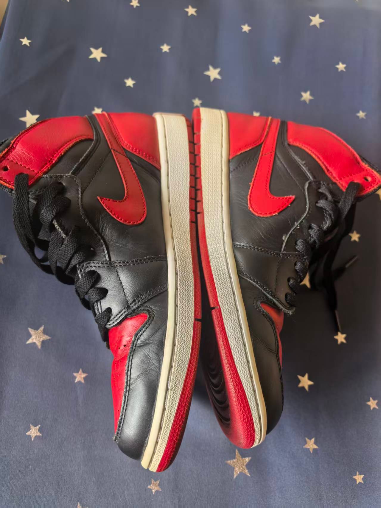Nike Air Jordan 1 Retro High OG "Bred" (2013)