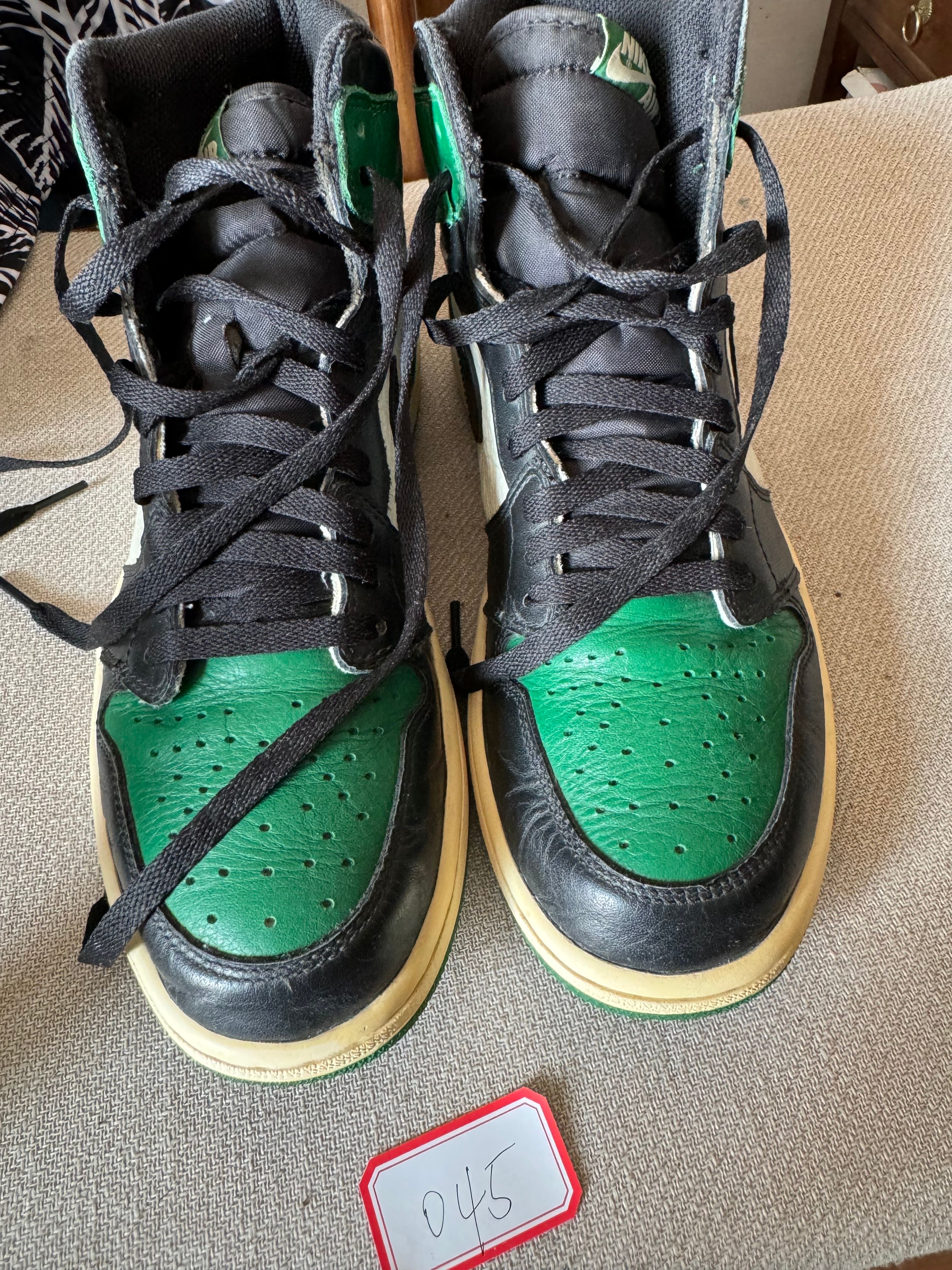 Nike Air Jordan 1 Retro High OG "Pine Green"(2018)