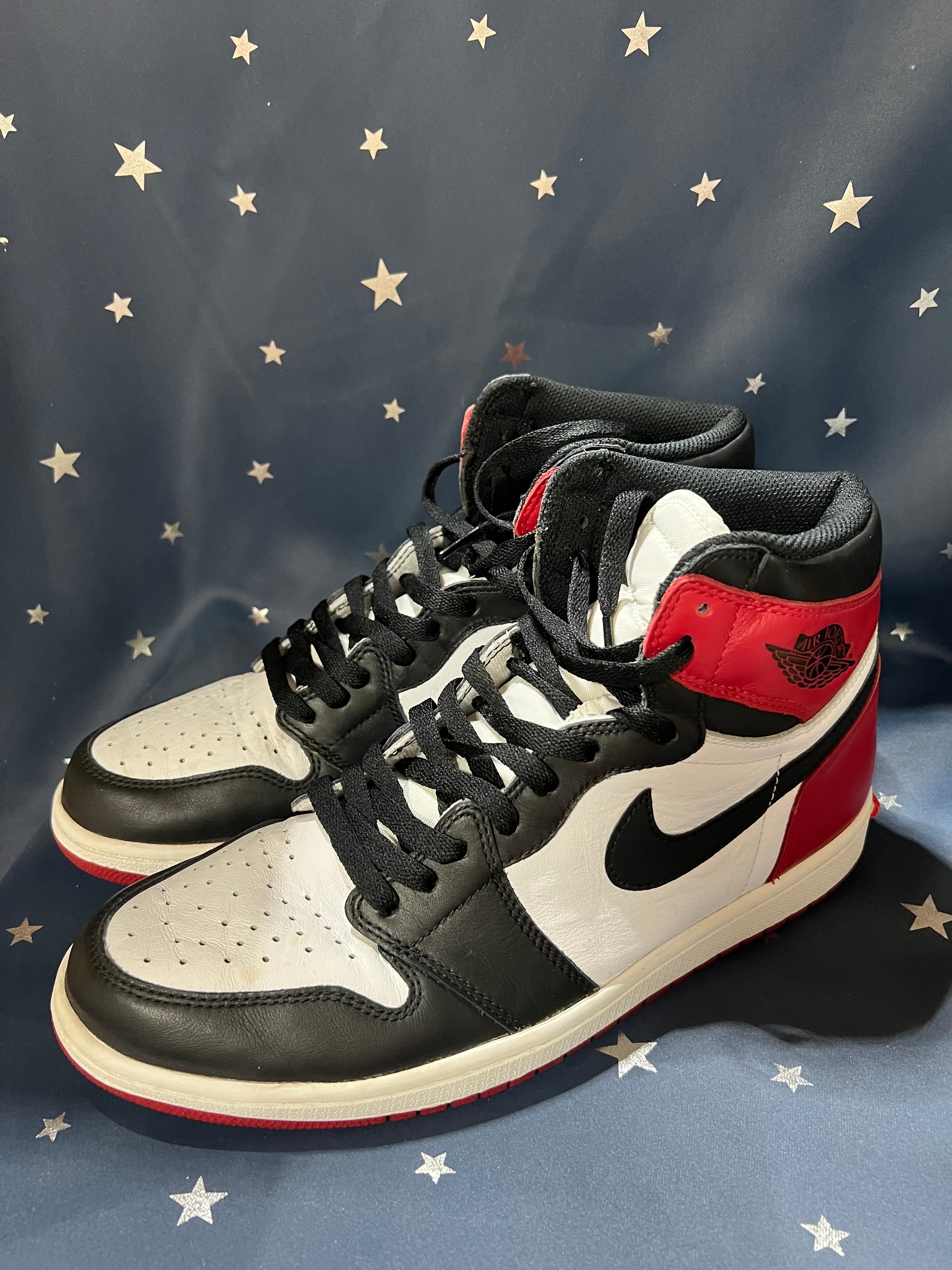 Nike Air Jordan 1 Retro High OG "Black Toe"