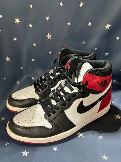 Nike Air Jordan 1 Retro High OG "Black Toe"