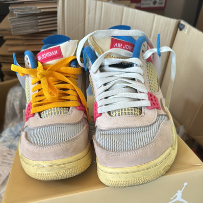 UNION × Nike Air Jordan 4 SP "Guava Ice/Light Fusion Red"