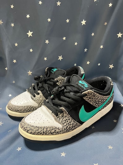 Nike SB Dunk Low "Elephant/Safari"