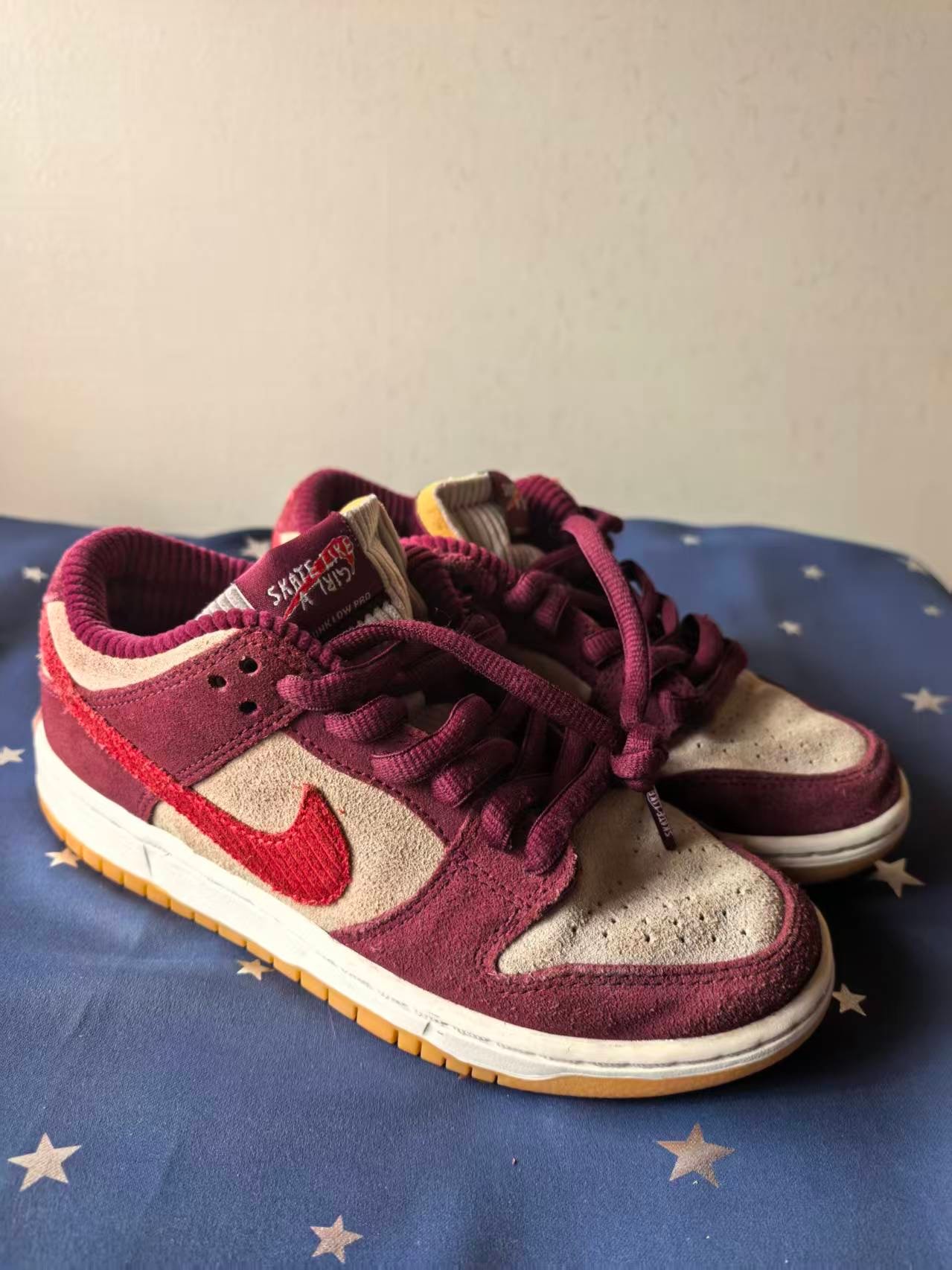 Skate Like a Girl × Nike SB Dunk Low Pro "Dark Beetroot"
