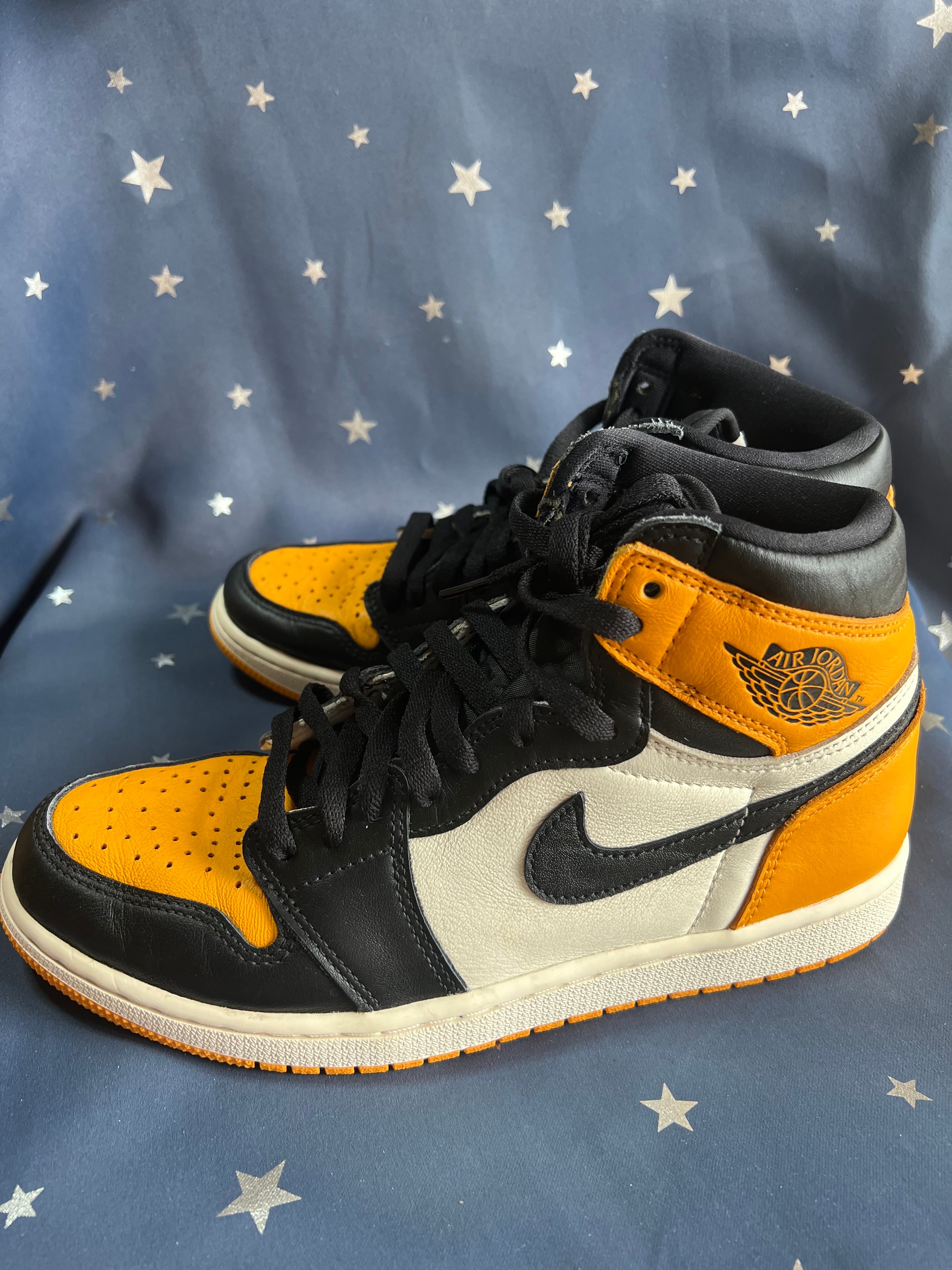 Nike Air Jordan 1 Retro High OG "Taxi"