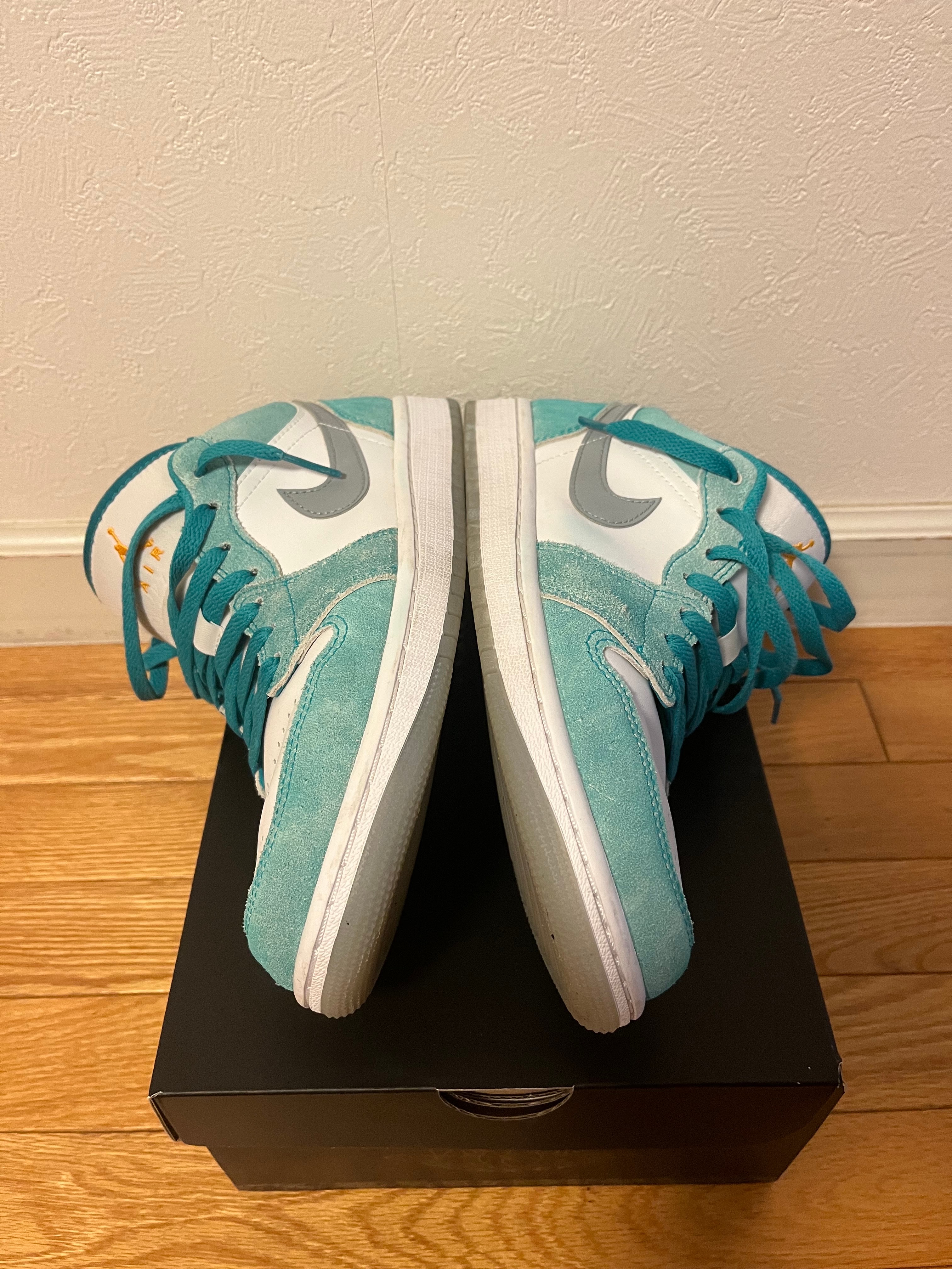 Nike Air Jordan 1 Low SE "New Emerald"