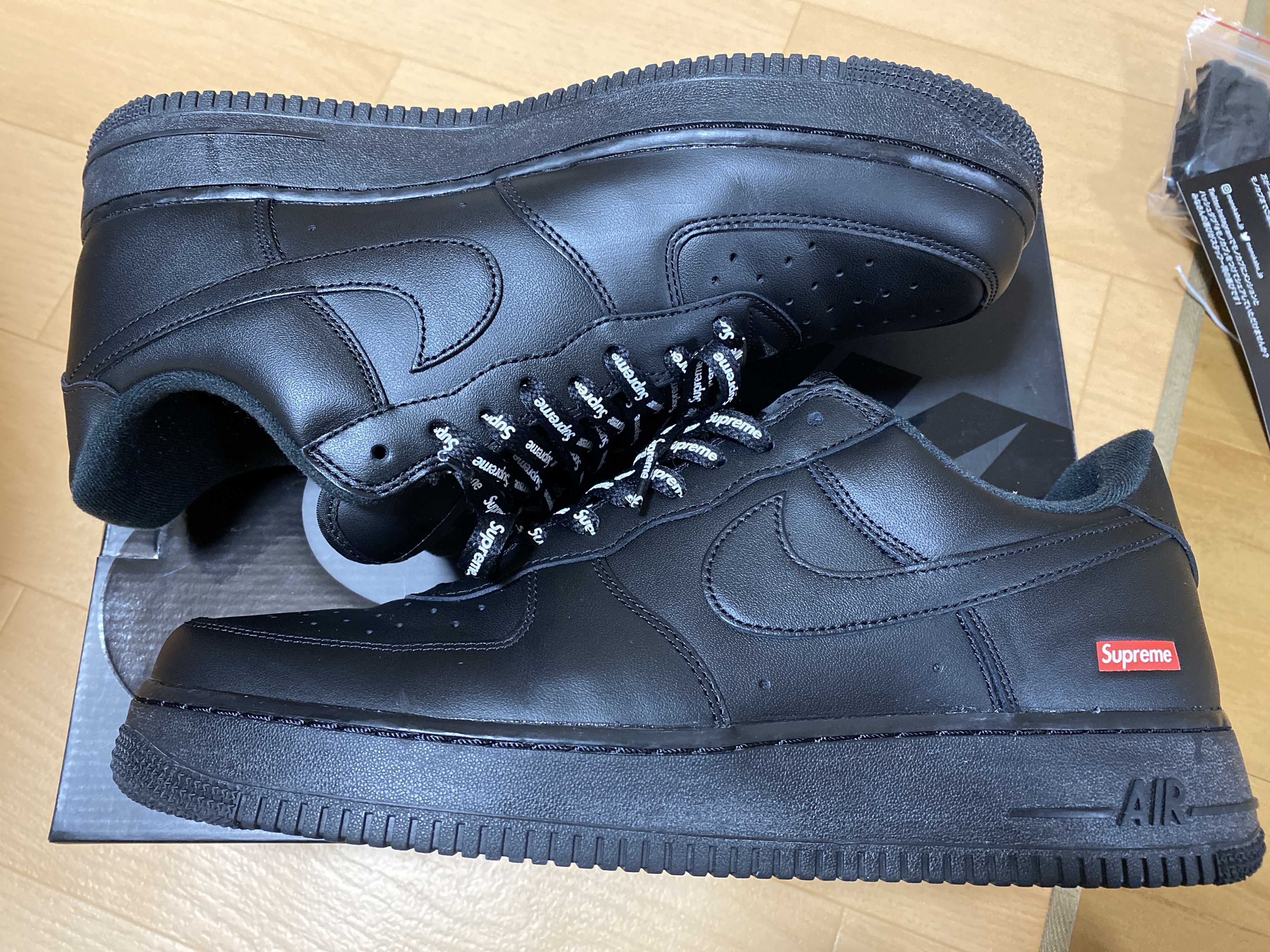 Supreme × Nike Air Force 1 Low "Black"