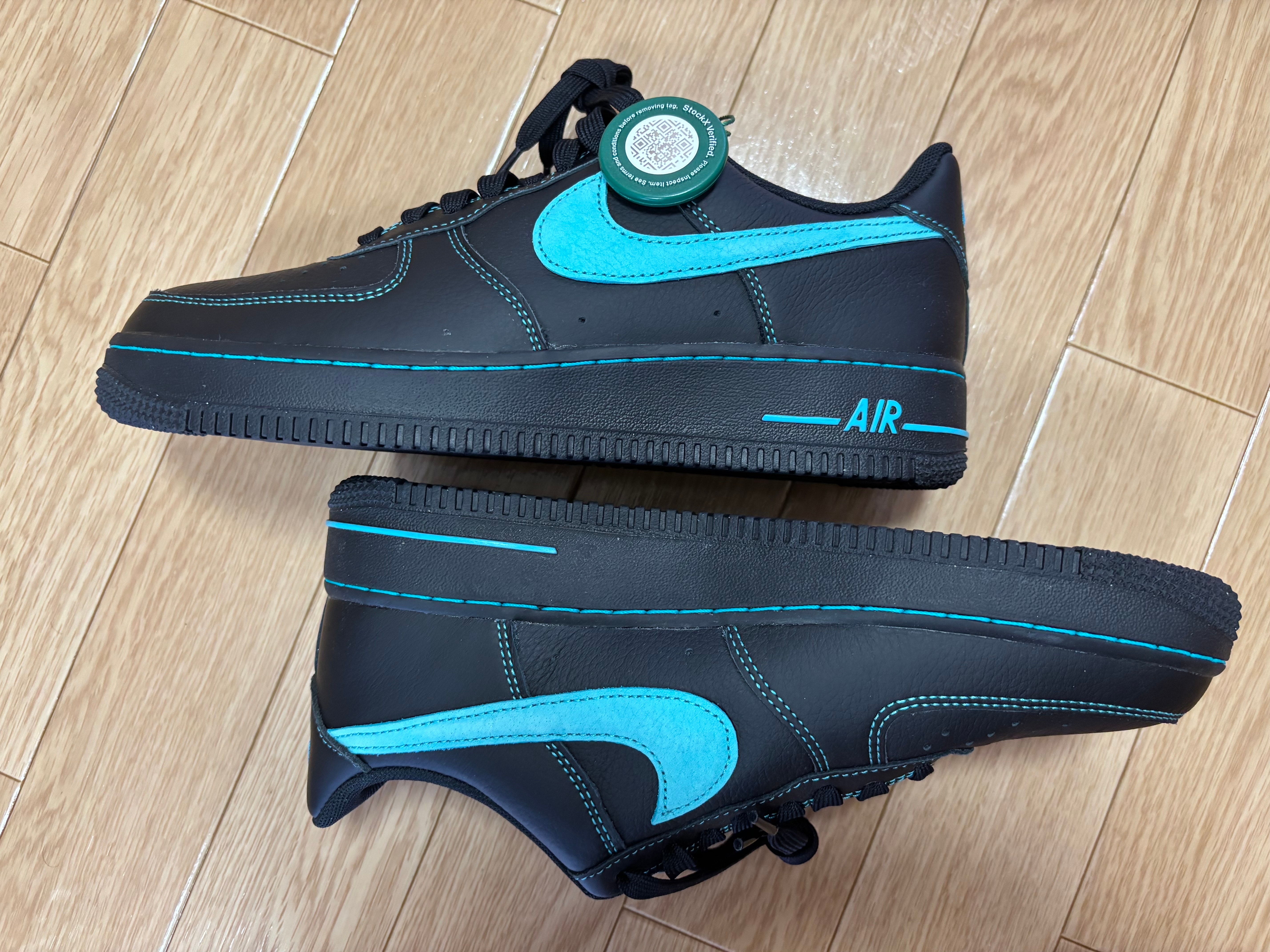 Nike Air Force 1 Low "Black Tiffany"