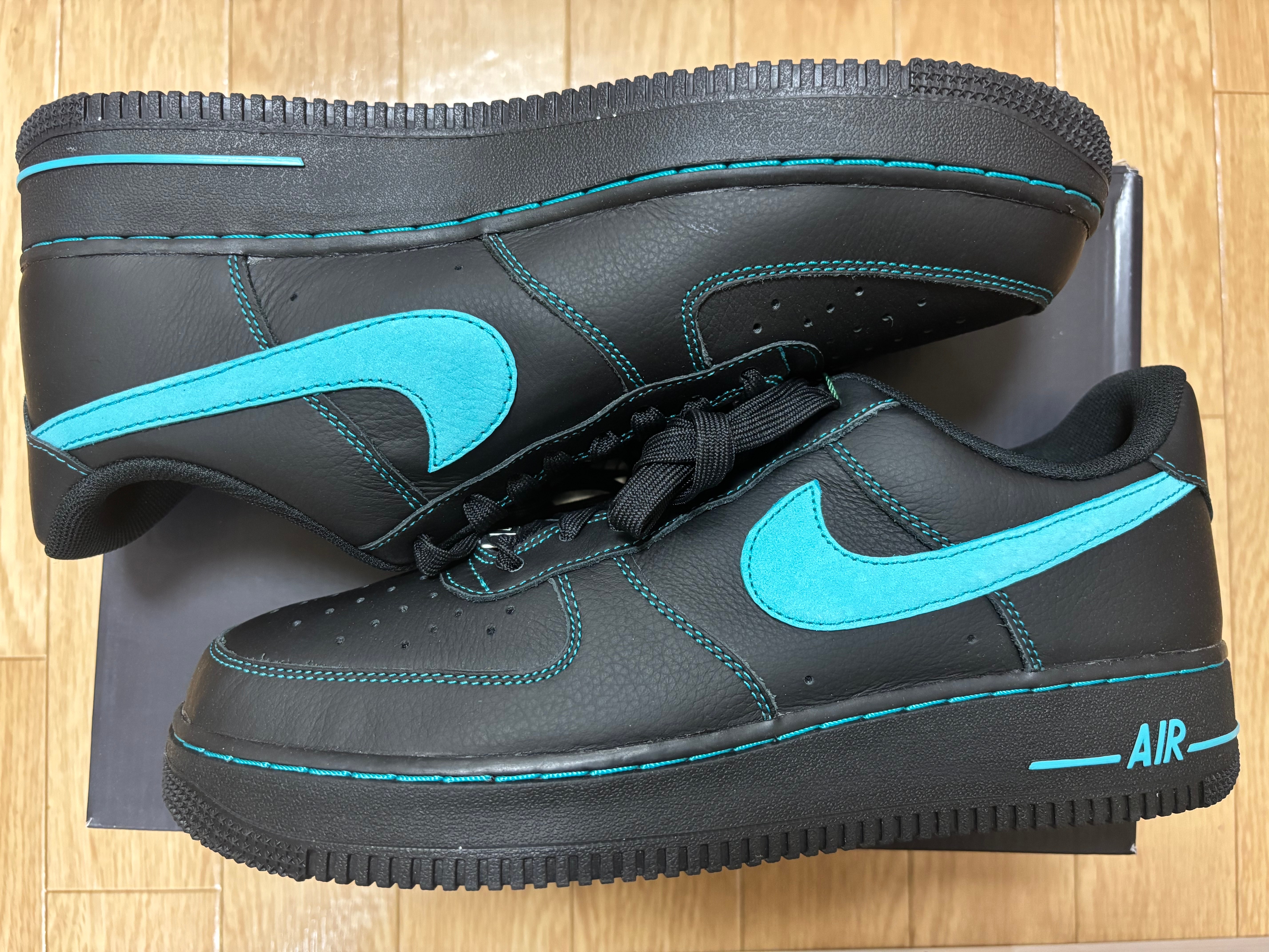 Nike Air Force 1 Low "Black Tiffany"