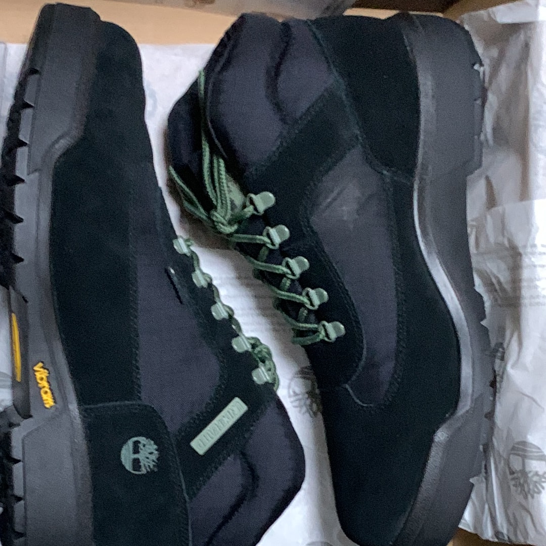 Undefeated × Timberland Field Boot GORE-TEX "Black"