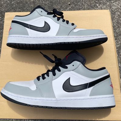 Nike Air Jordan 1 Low "Light Smoke Grey"