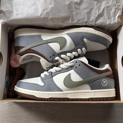 堀米 雄斗(Yuto Horigome) × Nike SB Dunk Low Pro QS "Wolf Grey"