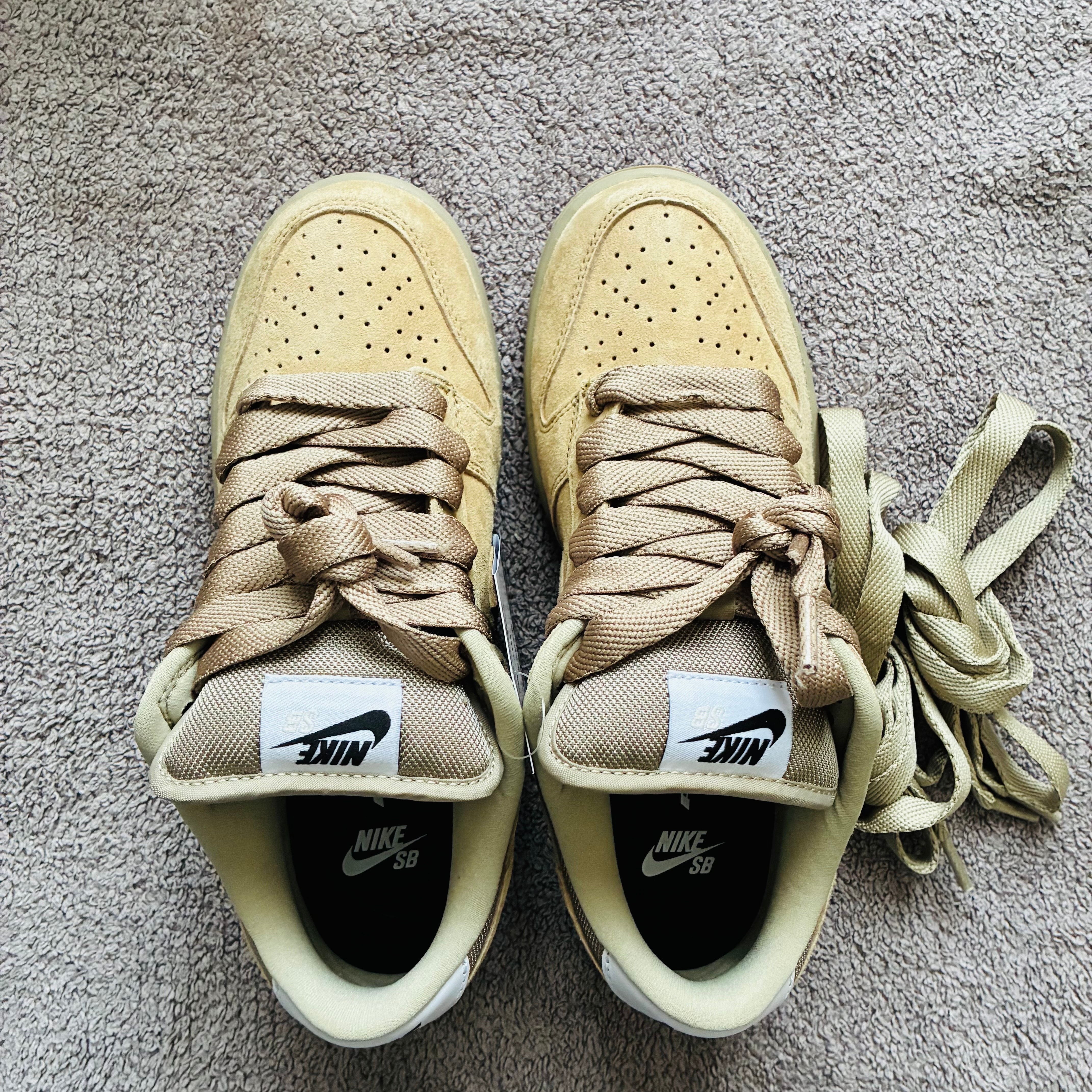 Nike SB Dunk Low Pro B "Parachute Beige"