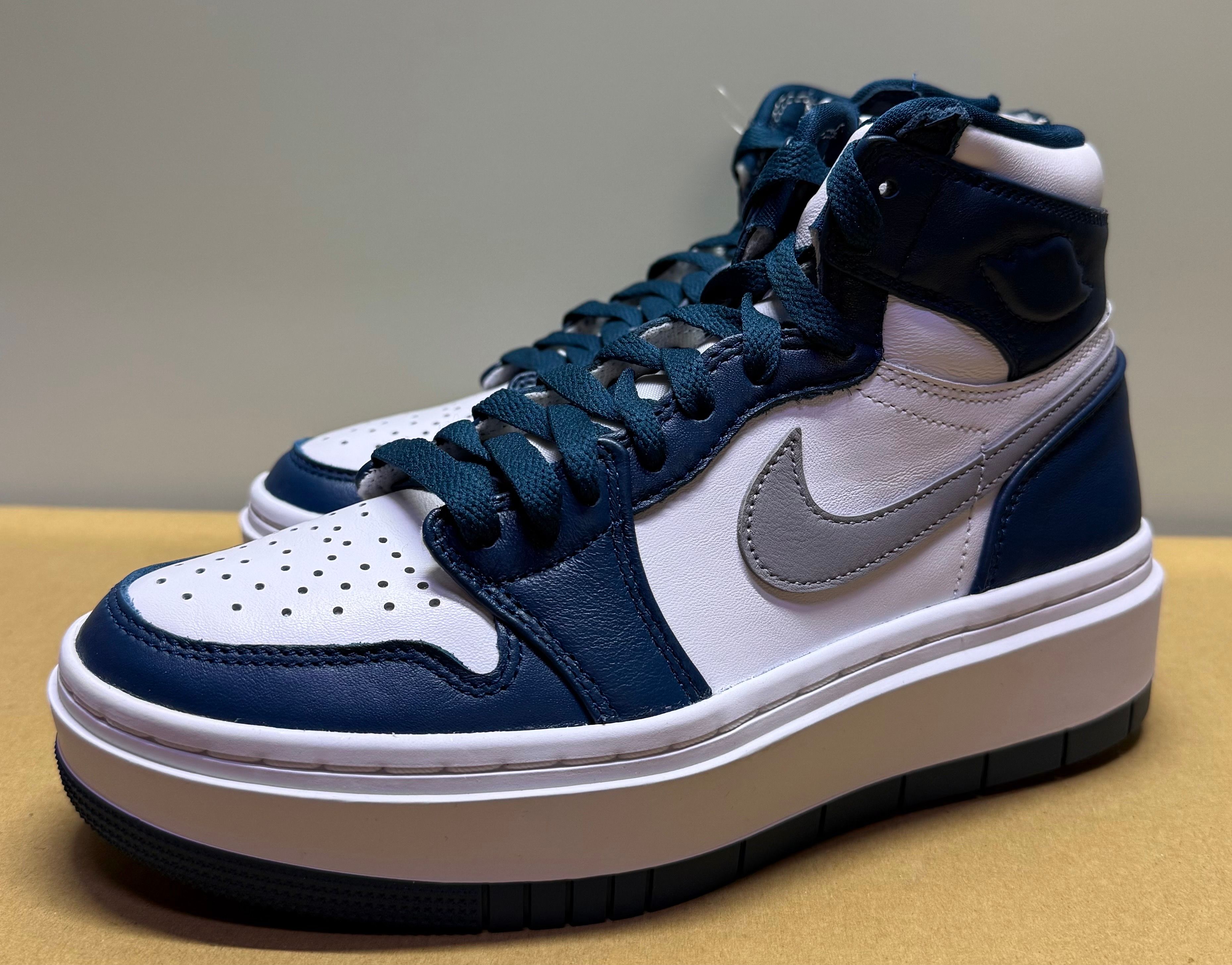 Nike Women's Air Jordan 1 Elevate High "Sky J French Blue/White/Light Steel Grey"