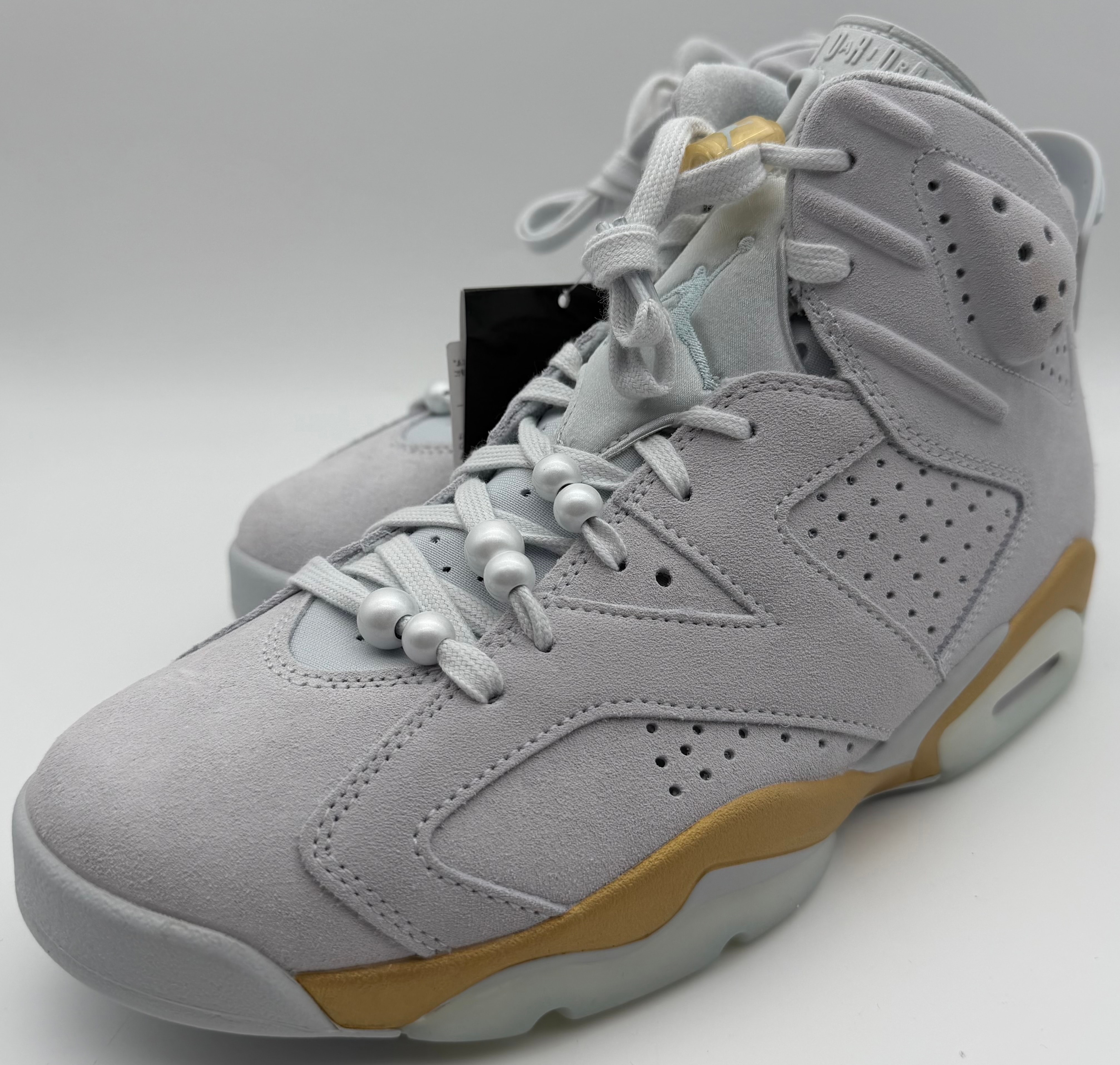 Nike Women's Air Jordan 6 Retro "Pearl"