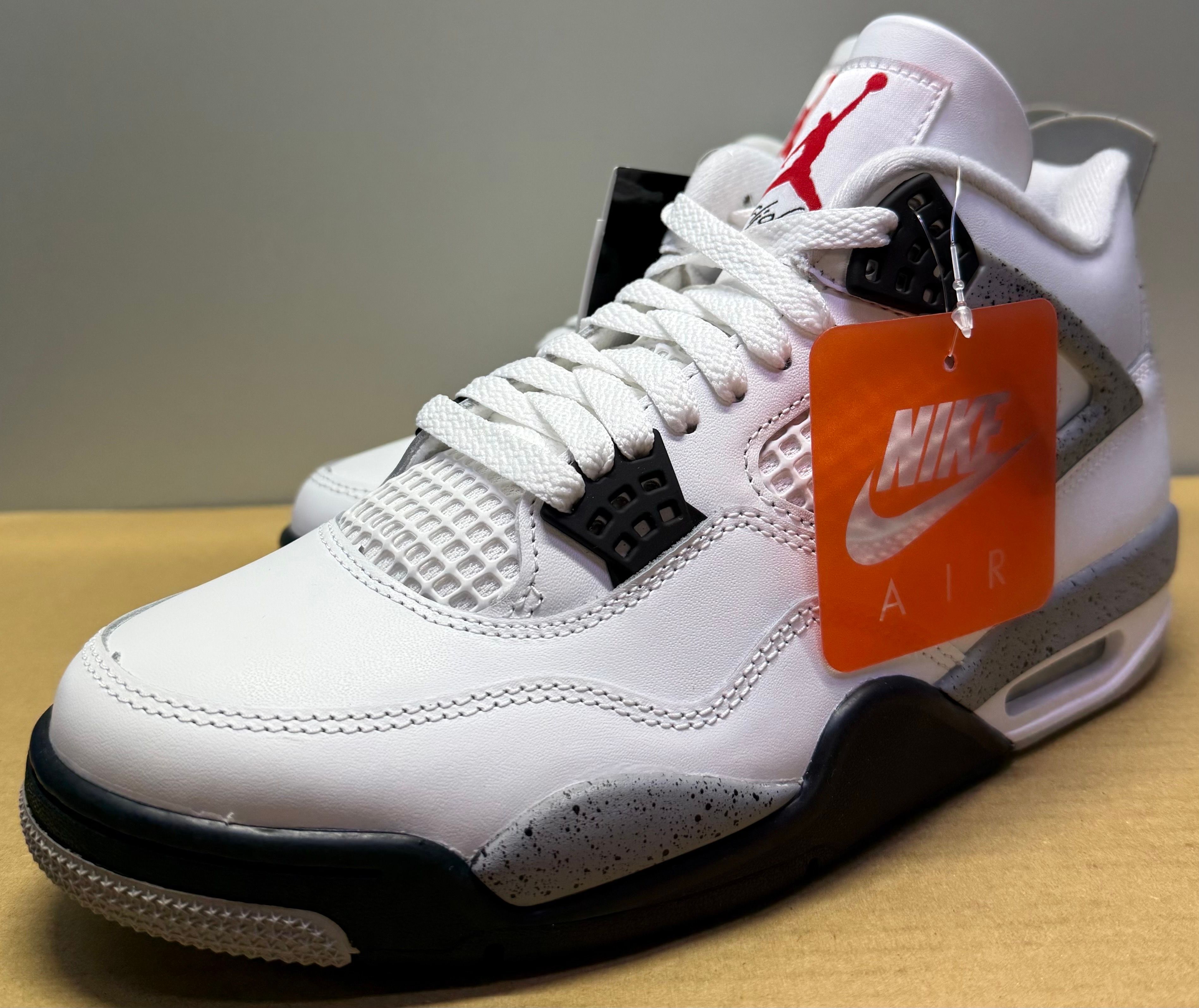 Nike Air Jordan 4 Retro "White/Cement" (2025)