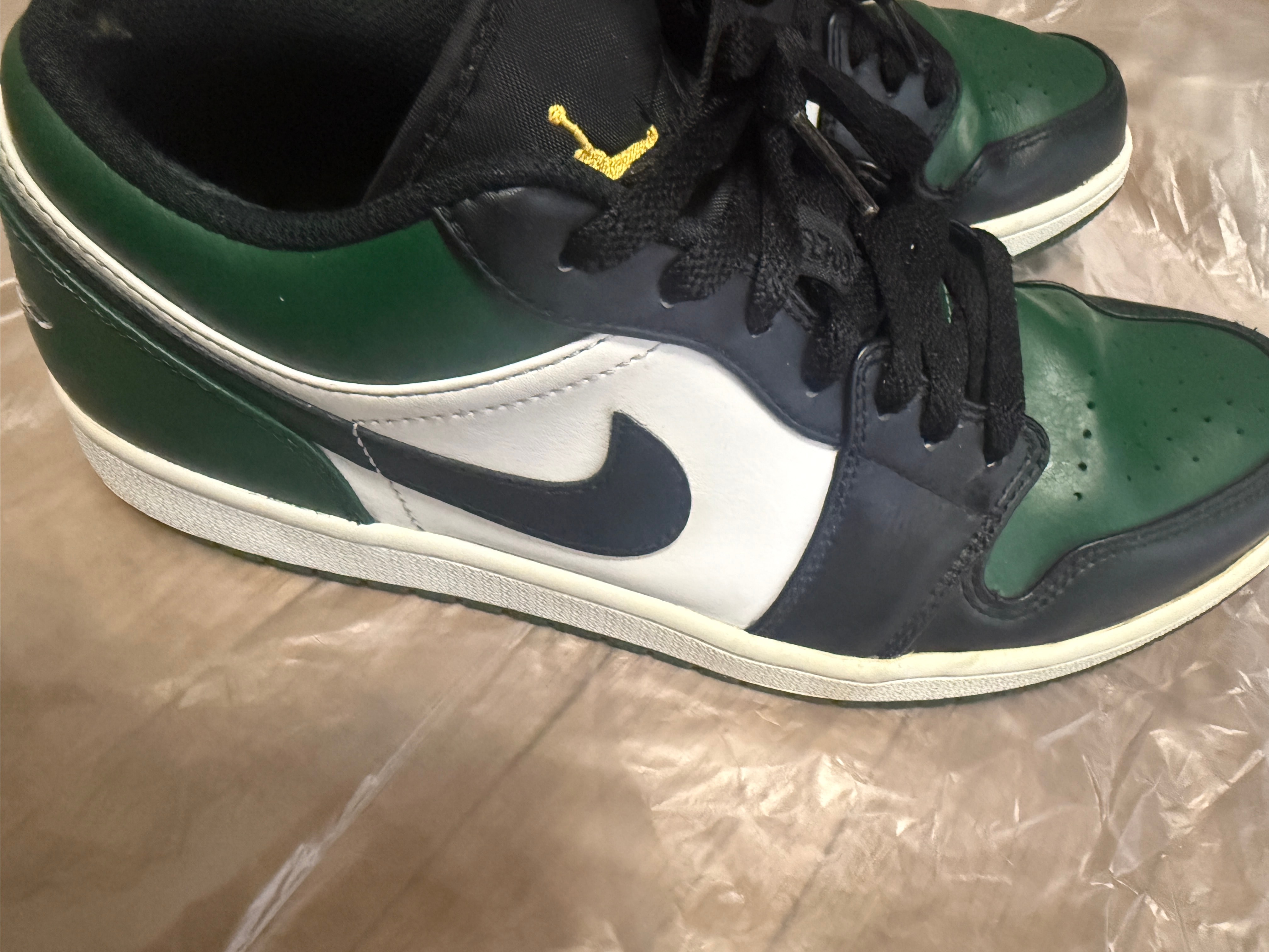 Nike Air Jordan 1 Low "Green Toe"