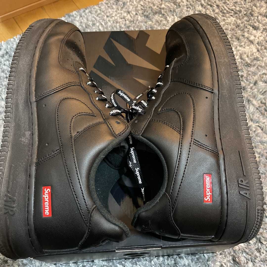 Supreme × Nike Air Force 1 Low "Black"