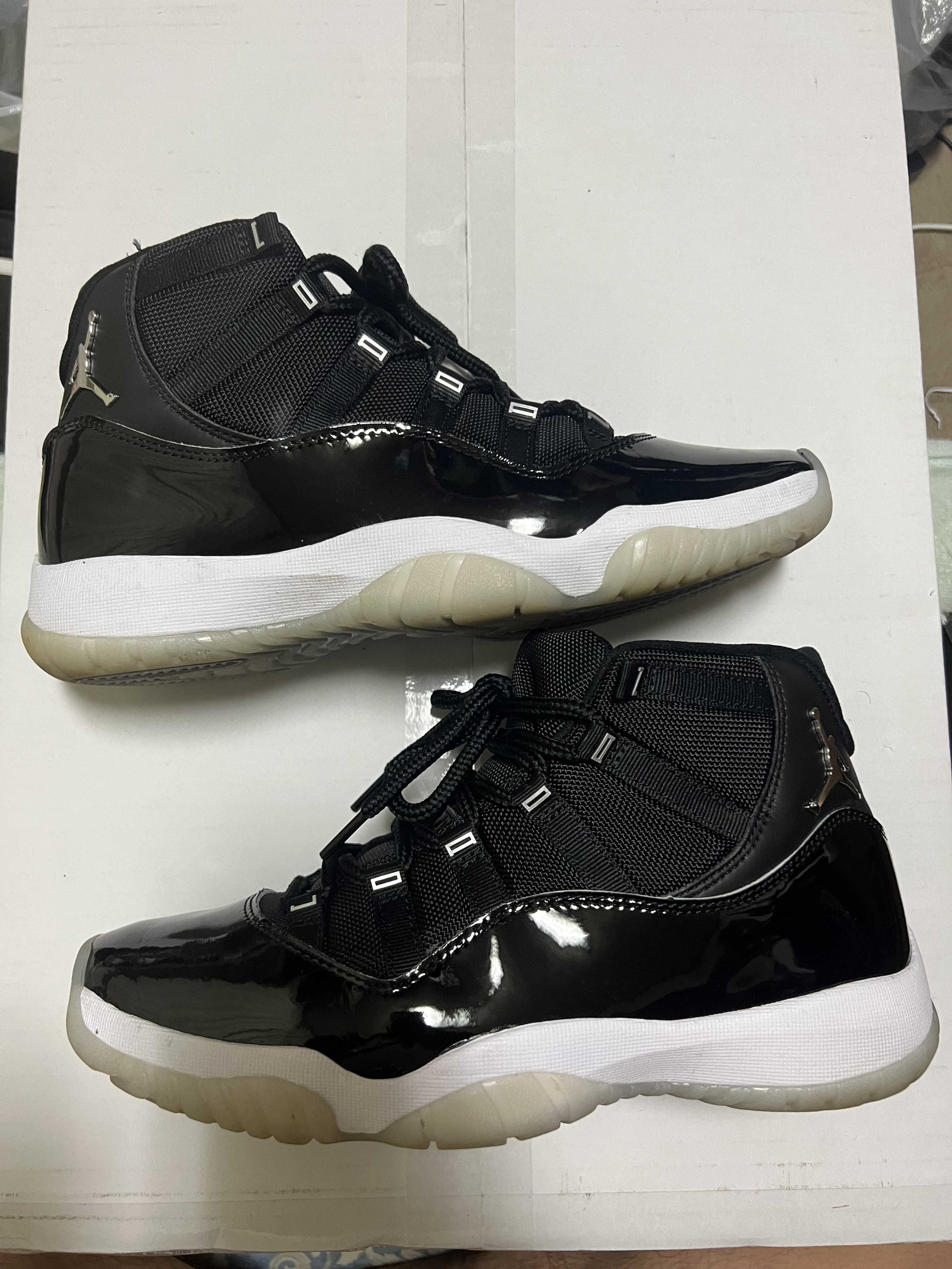 Nike Air Jordan 11 "Jubilee"