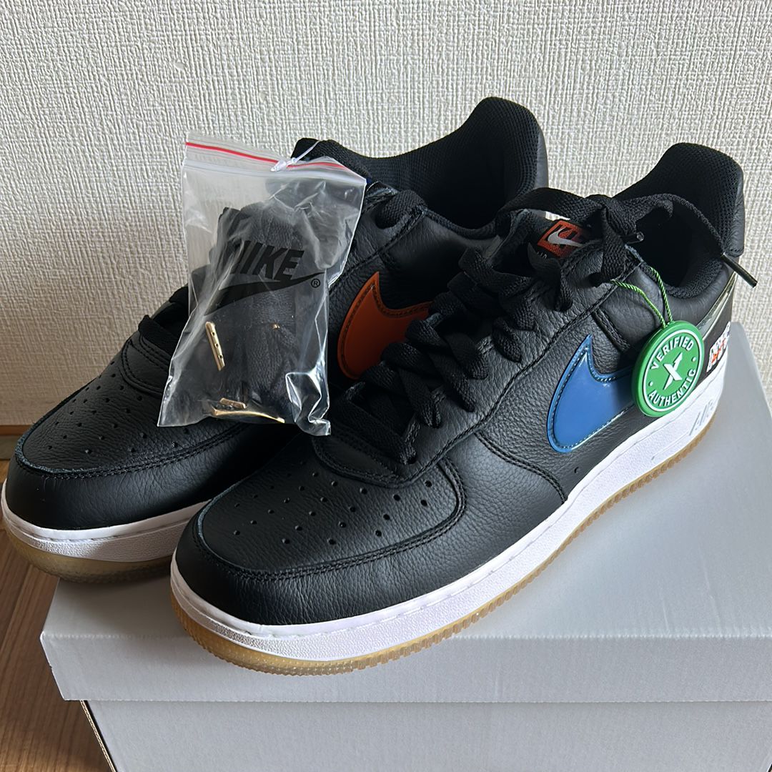 KITH × Nike Air Force 1 Low New York Knicks "Black/Brilliant Orange/Rush/Brilliant White"
