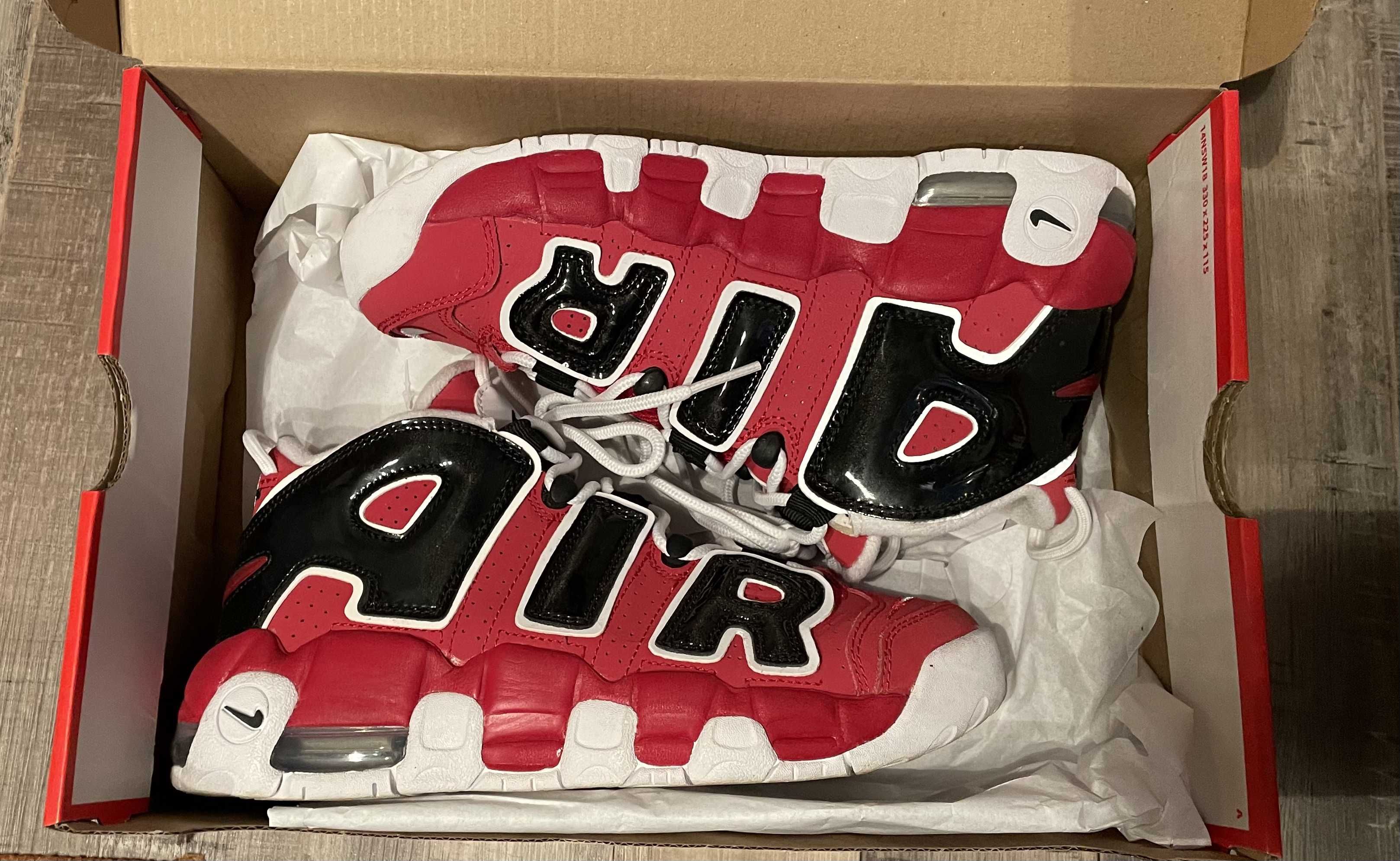 NIKE GS AIR MORE UPTEMPO ’96 "BLACK AND VARSITY RED"(2021)