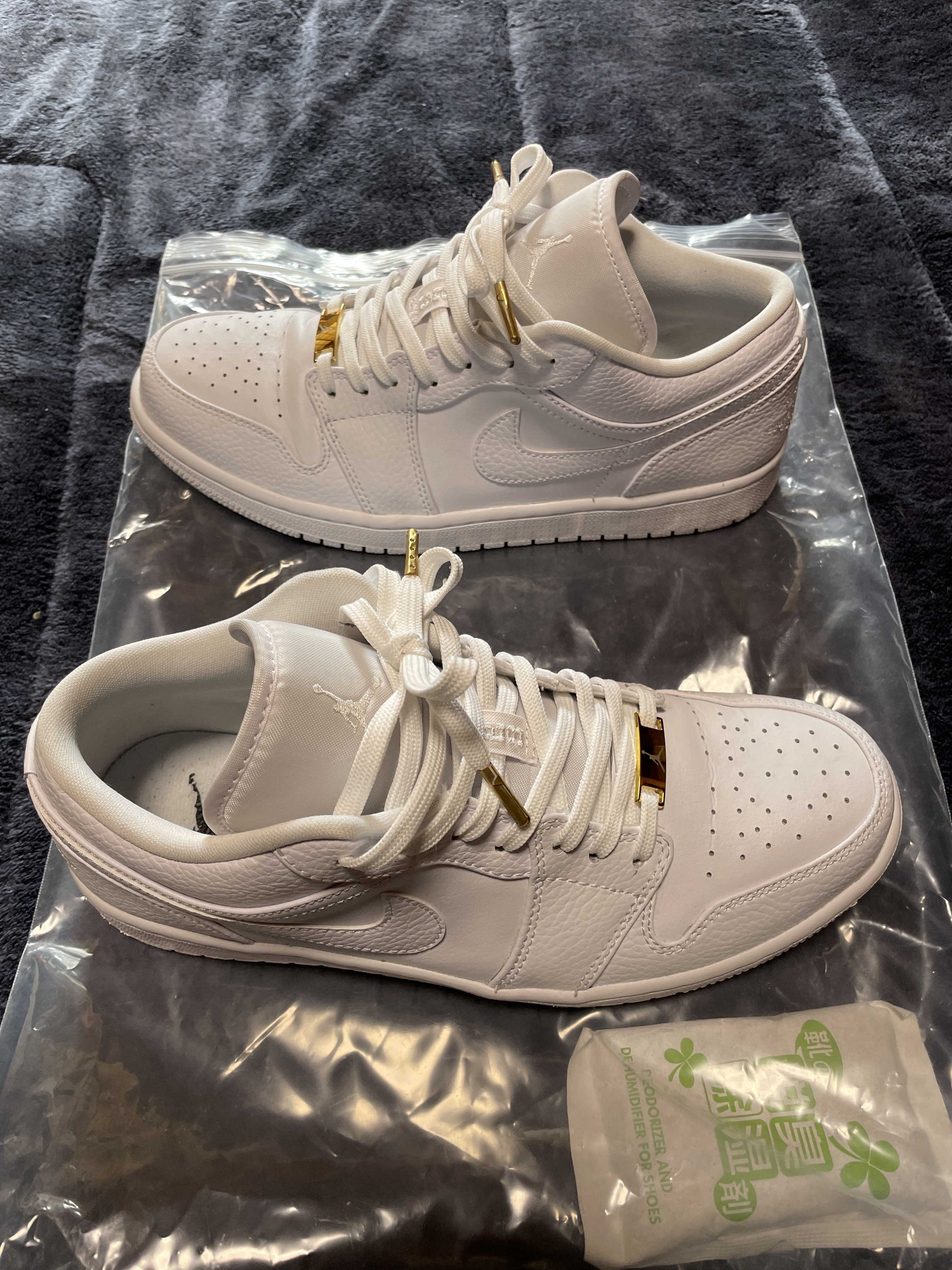 Nike Air Jordan 1 Low "Triple White" (2020)