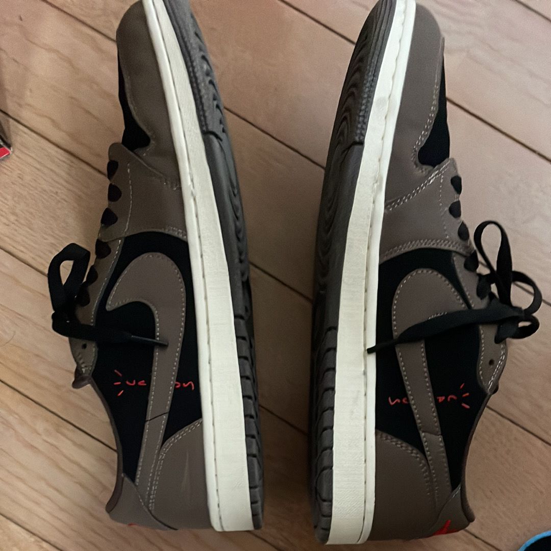 Travis Scott × Nike Air Jordan 1 Low OG SP-T  "Black/Dark Mocha"